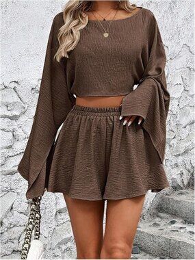 Women 2 Piece Set Y2k Off The Shoulder Tops and Shorts Matching Set  - NWOT - M
